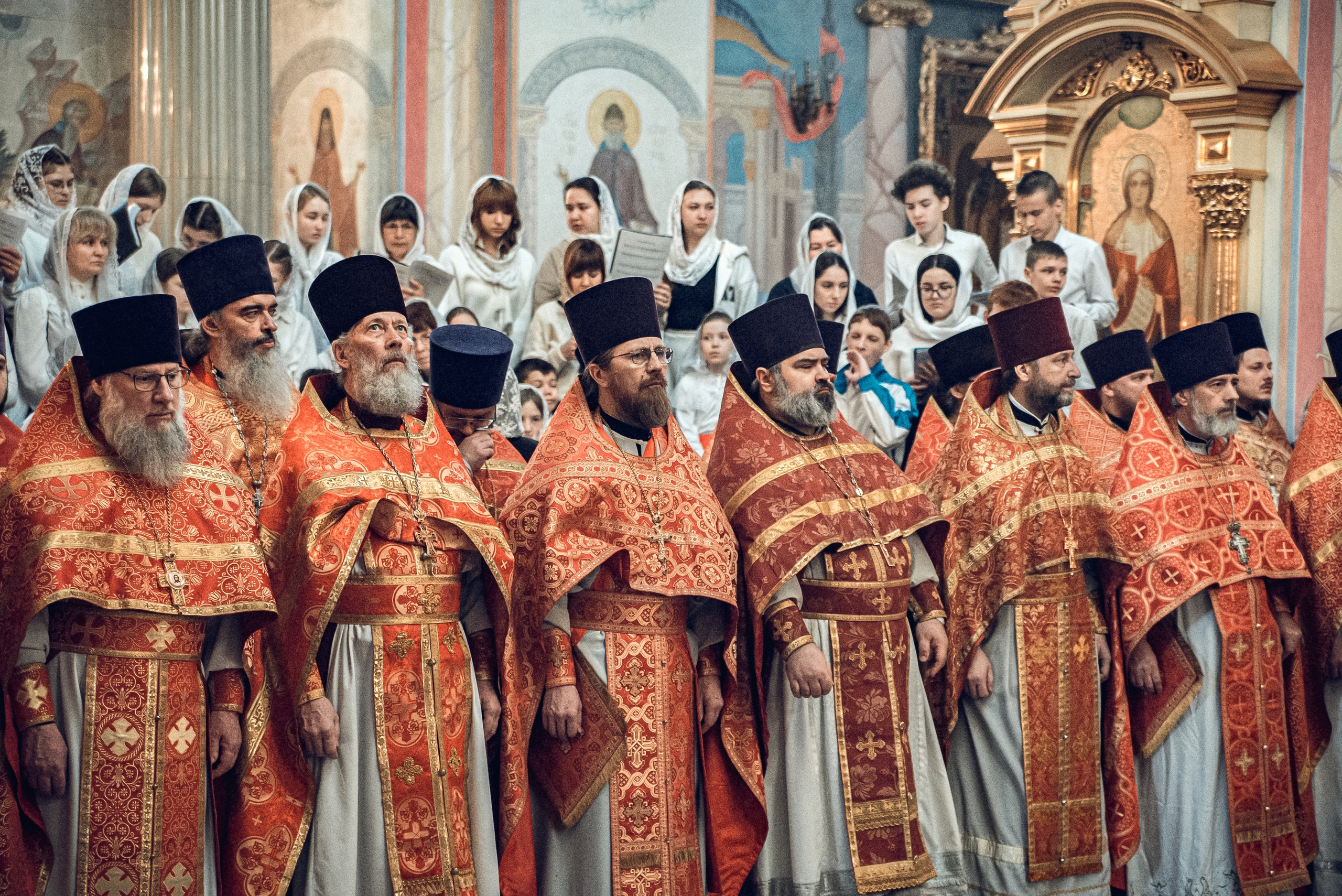 Пасхальная соборная Божественная литургия духовенства Самарской епархии