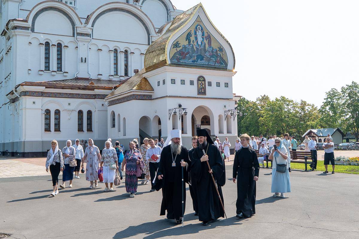 Епархии Самарской митрополии подписали соглашения о поддержке нуждающихся священнослужителей