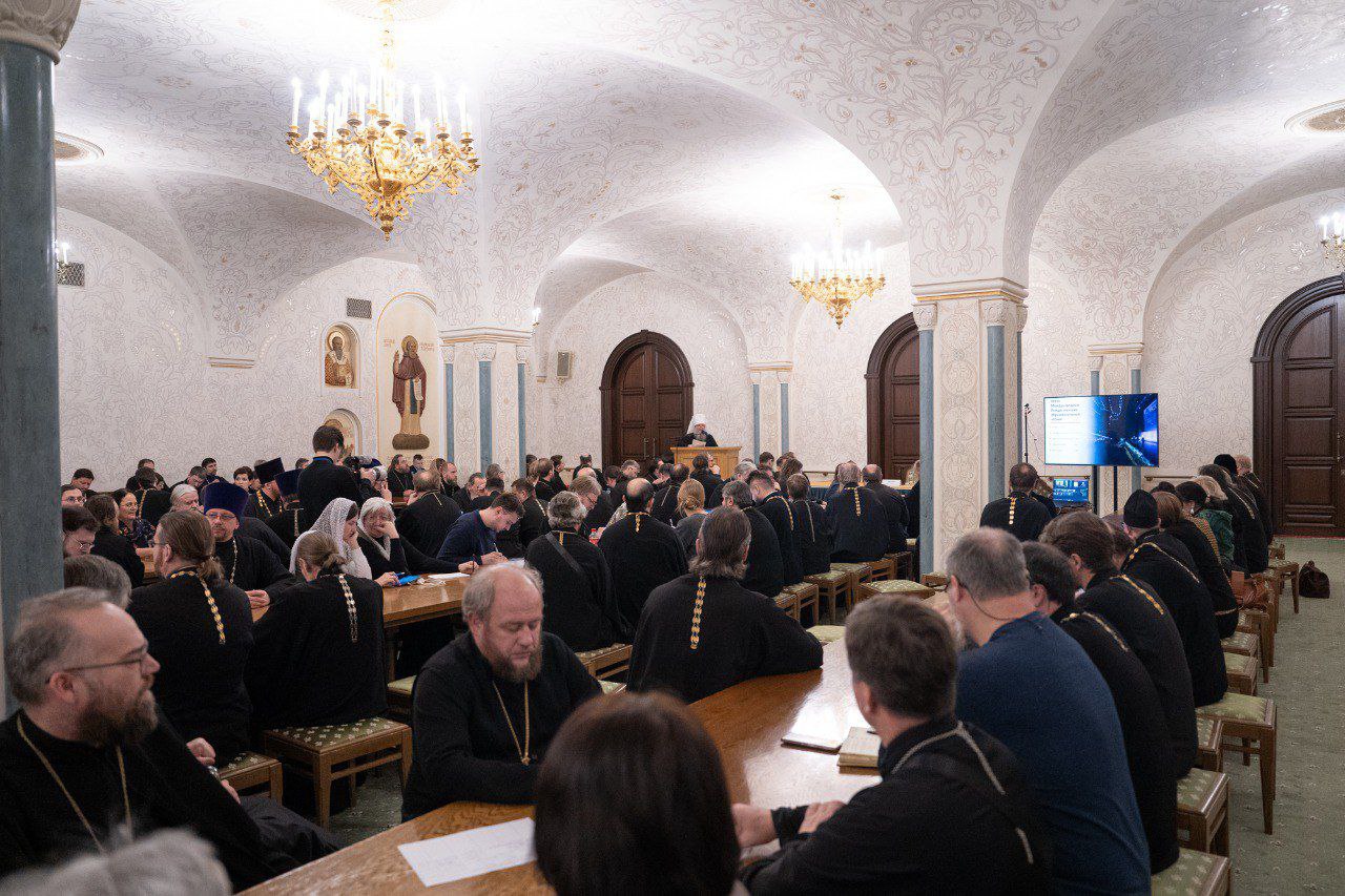 Совещание председателя Синодального отдела религиозного образования и катехизации с руководителями епархиальных отделов религиозного образования