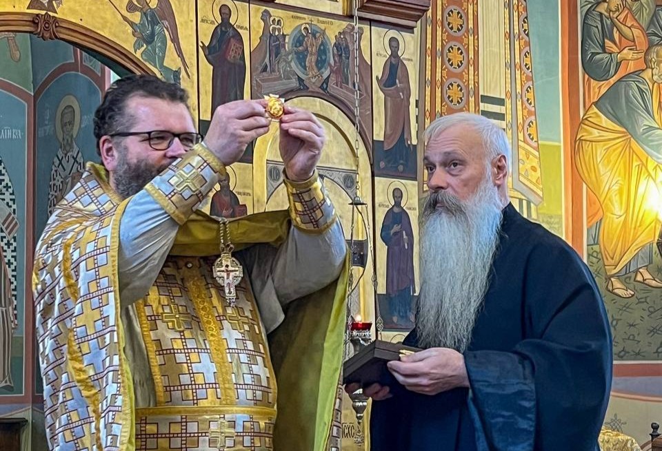 Заведующий кафедрой церковной истории СамДС был удостоен ордена Святителя Макария, митрополита Московского, III степени