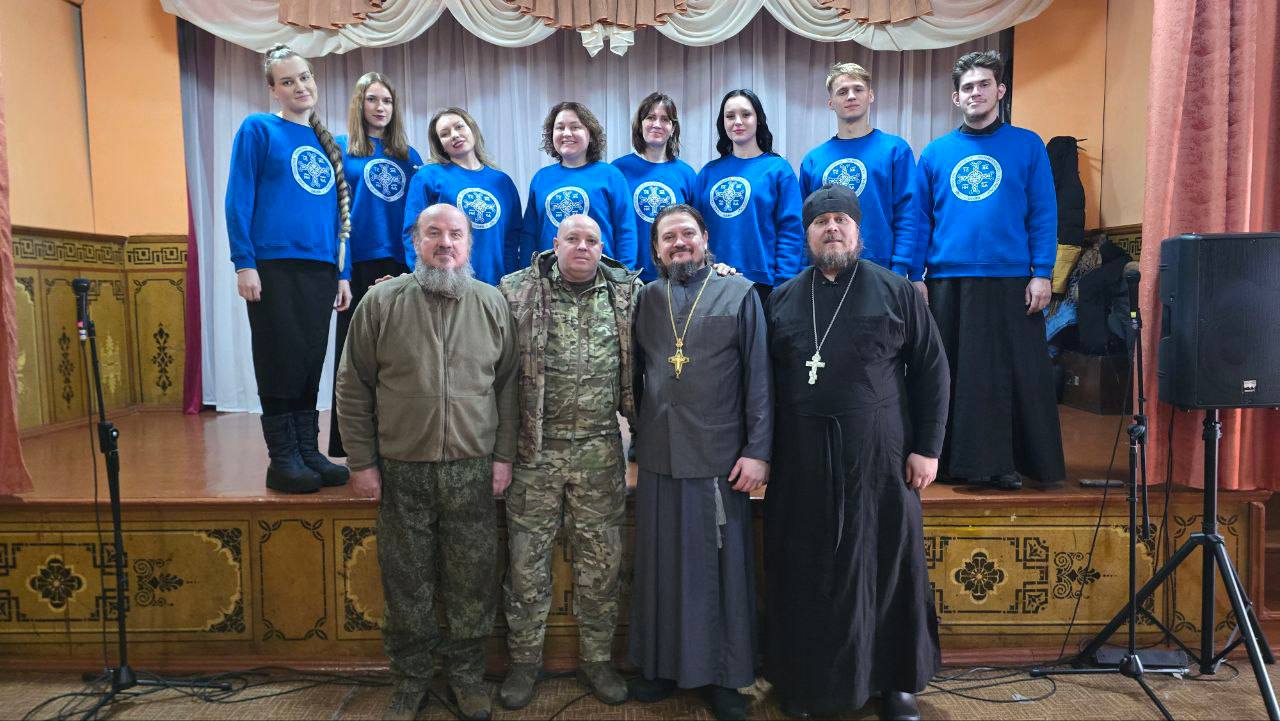 Духовная поддержка на передовой: хор самарского храма выступил в зоне СВО