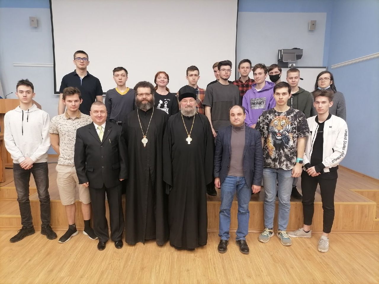 Межвузовский круглый стол: «Цивилизационный фактор в развитии современного общества: опыт России и Европы»