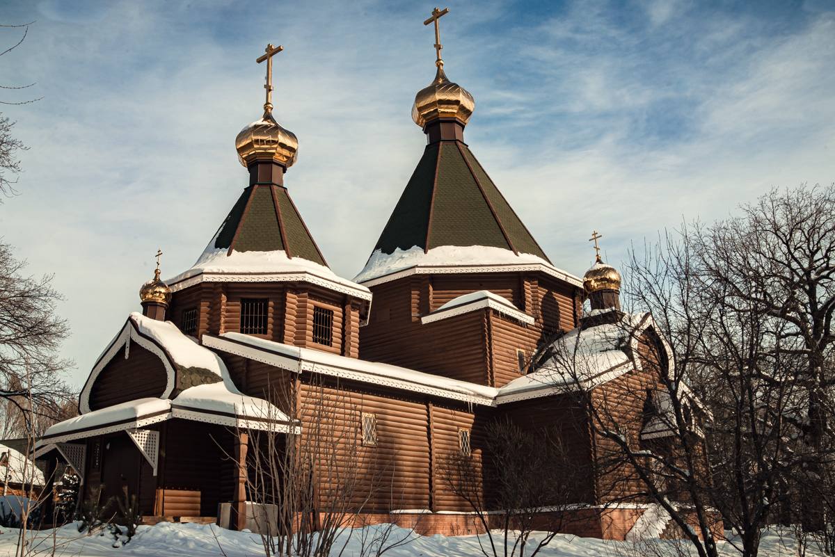 Престольный праздник в храме в честь Трех Святителей
