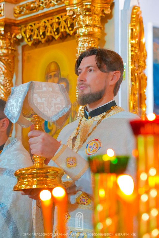  Настоятель храма - иерей Александр Мищенко