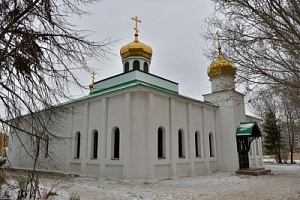Храм в честь святого великомученика и целителя Пантелеимона 