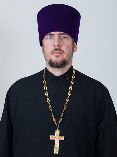 Иерей Александр Александрович Дикушин 