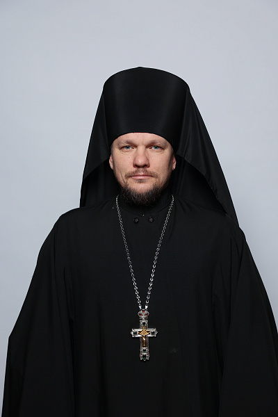 Игумен Серафим (Денис Александрович Астапенко)