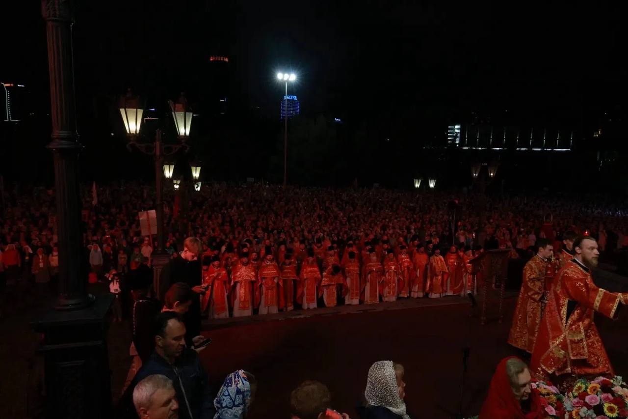 Митрополит Феодосий принял участие в главных богослужениях Царских дней в Екатеринбурге