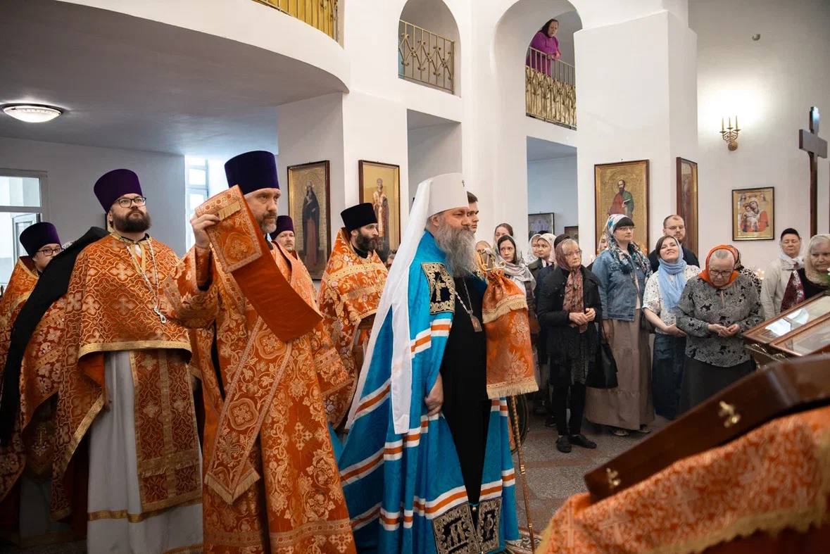 Архиерейское богослужение в день Усекновения главы Пророка Иоанна Предтечи