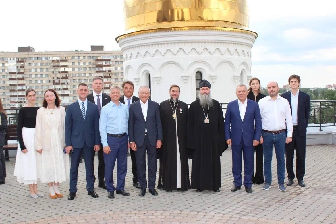 Глава Самарской Митрополии принял участие во встрече с Борисом Алешиным в Тольятти