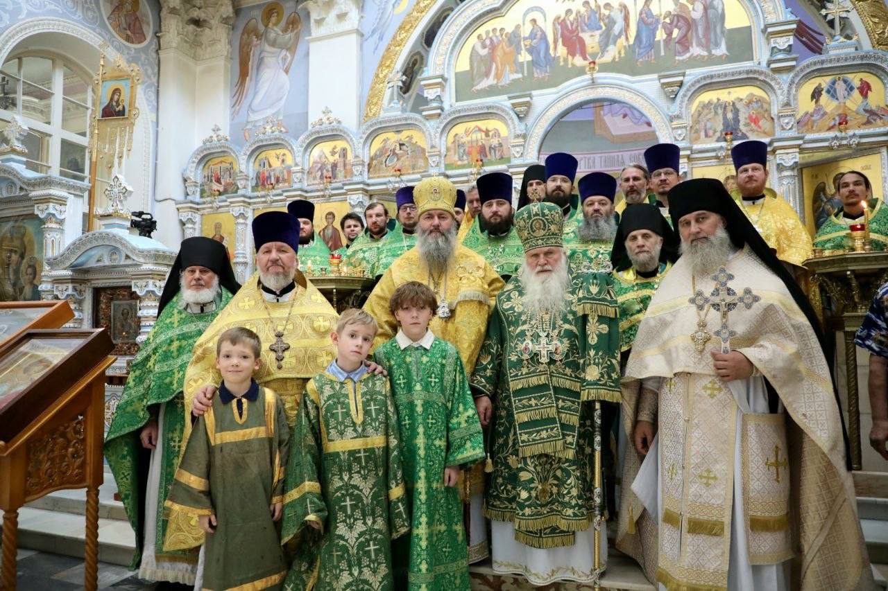 Митрополит Феодосий принял участие в церковных и научных торжествах Среднеазиатского митрополичьего округа