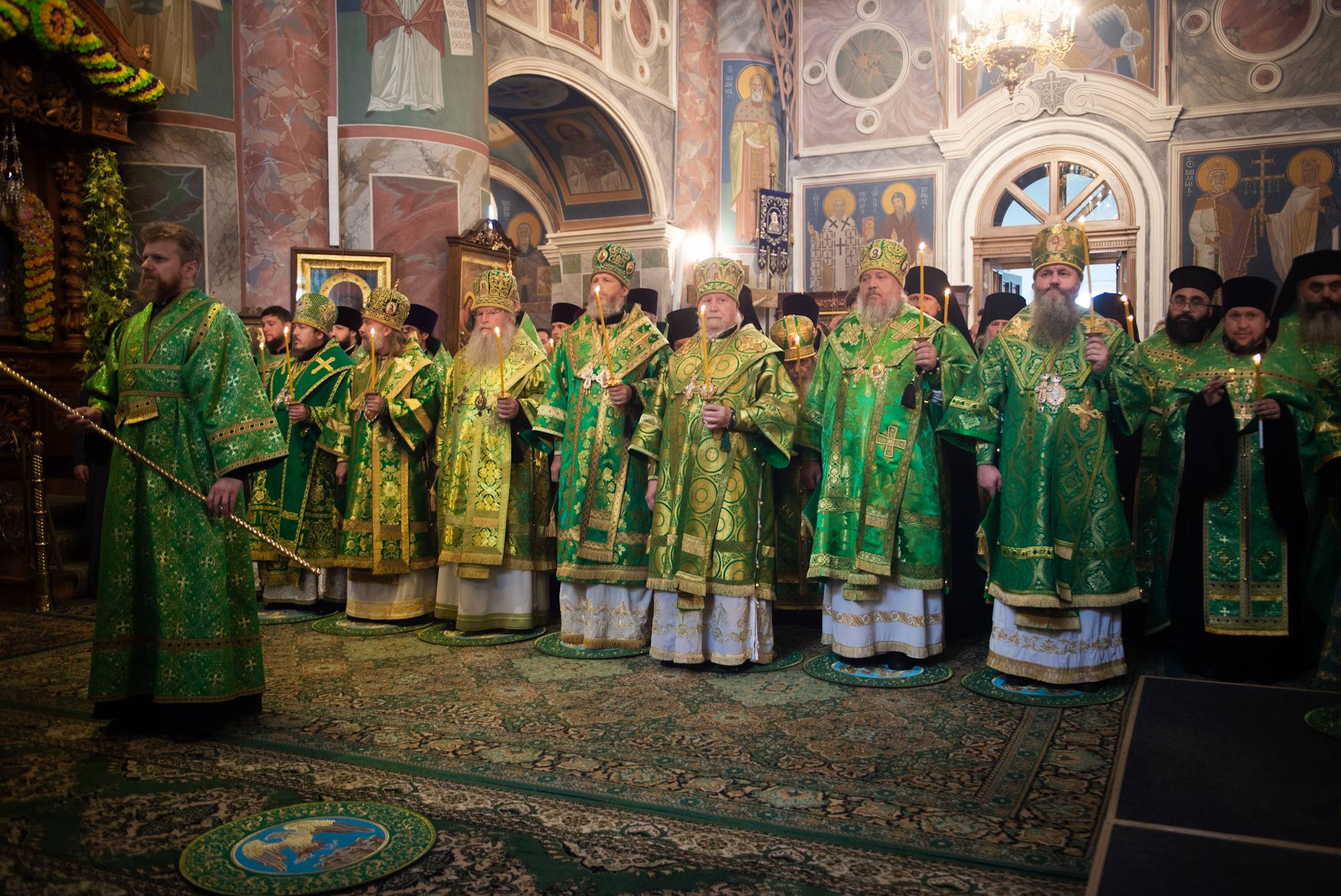 Богослужения в Серафимо-Дивеевском монастыре