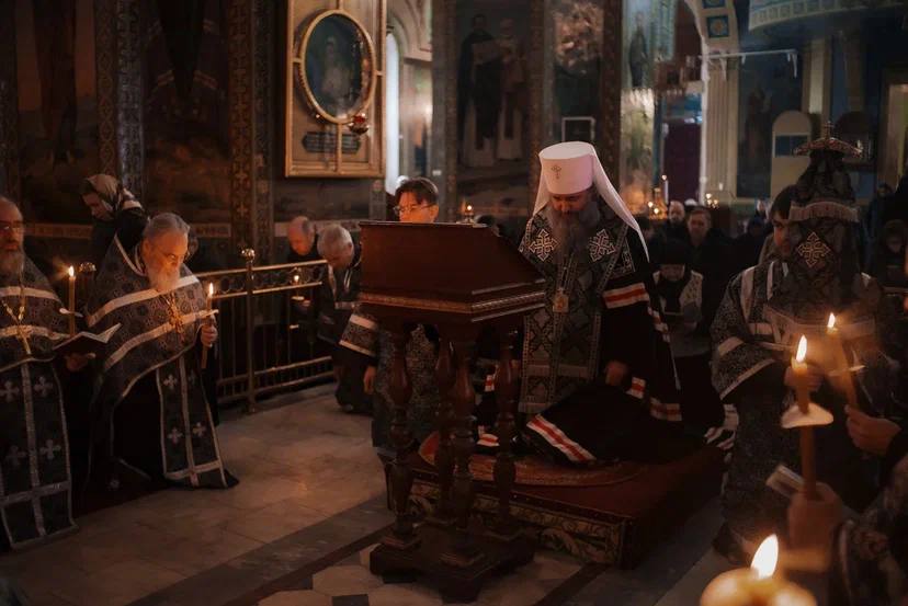 Митрополит Феодосий совершил чтение покаянного канона Андрея Критского