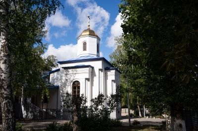Храм в честь Царственных мучеников гимназии № 54 «Воскресение»