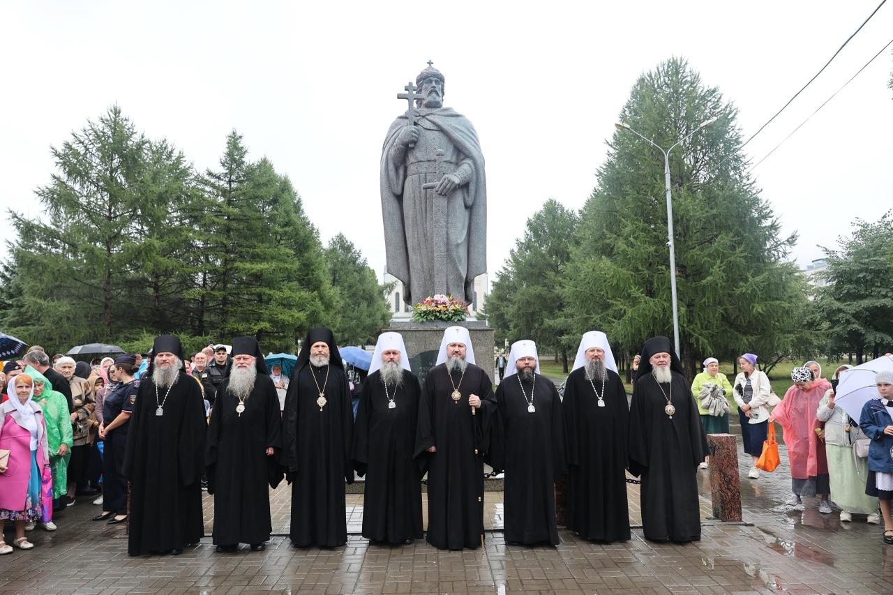 Братский визит митрополита Феодосия в Новосибирск в преддверии Дня Крещения Руси